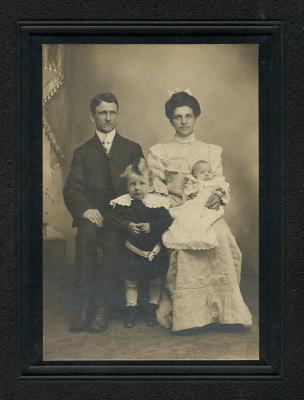 Portrait of an unidentified family