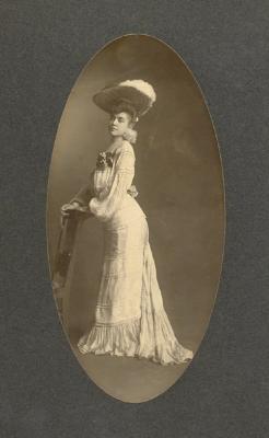 Portrait of an unidentified woman