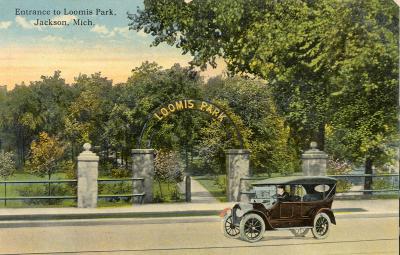 Loomis Park (Entrance)