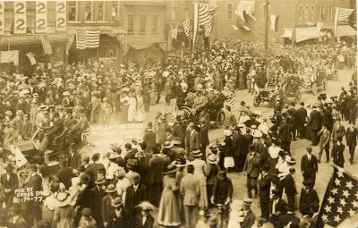 "Under the Oaks" Celebration Parade (Photo June 4, 1910)